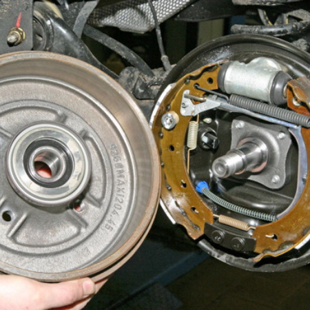 Принцип работы тормозного барабана